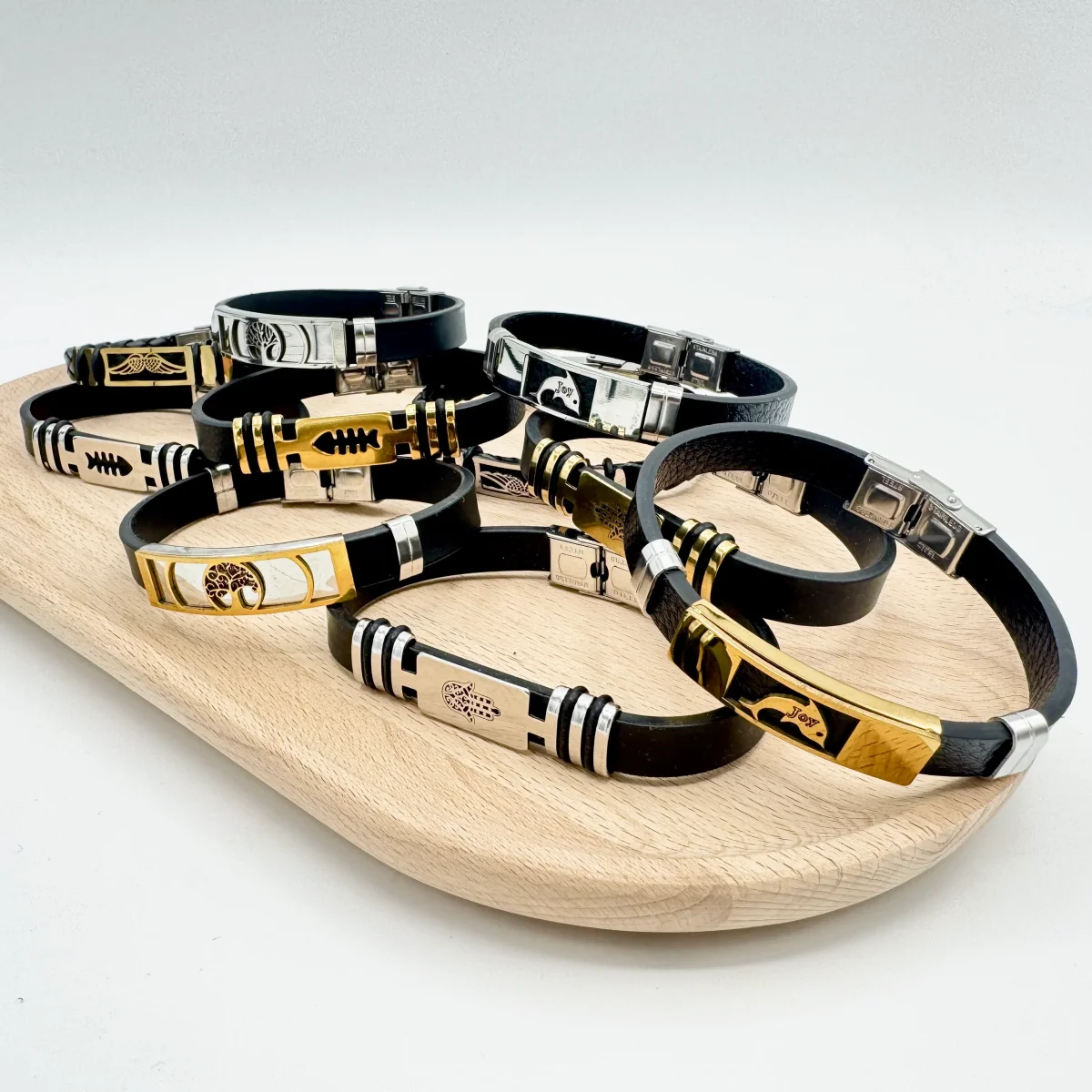 19000002 Pulseiras Variantes - Árvore da Vida; AAsas Anjo; Golfinho Joy; Hamsá; Peixe - Dourado e Pratedo - Image 2