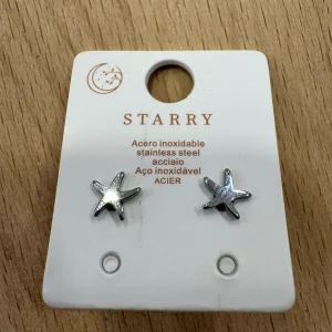 Brincos Mini Estrela Prateado
