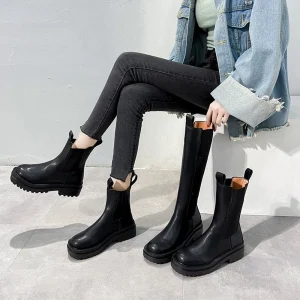 Bota Feminina de Couro Lucy